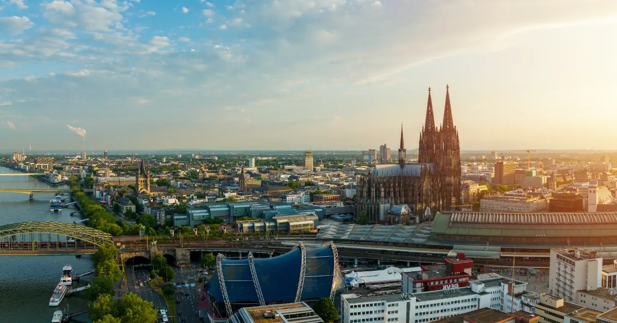 Betriebsausflug in NRW – Team erlebt gemeinsam ein Event in Köln, Düsseldorf oder Dortmund
